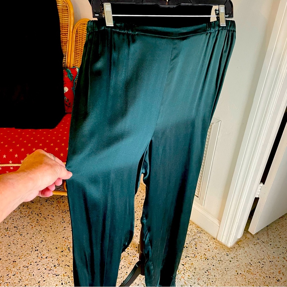 Max Mara Designer Forest Green SILK Slacks! NEW! Size 8